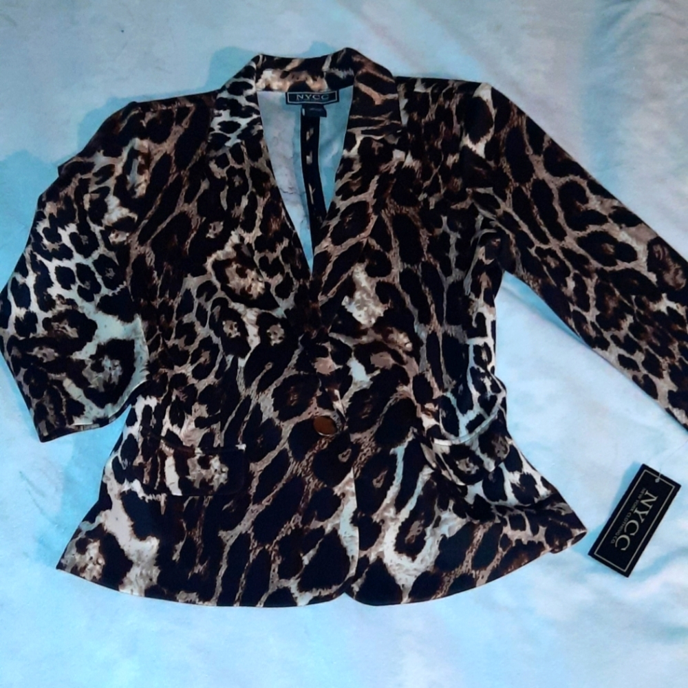 Animal Print blazer